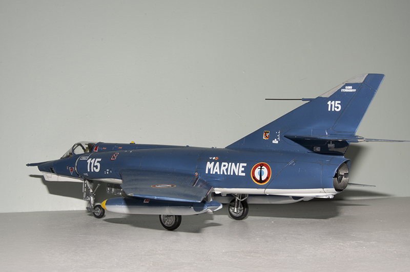 DASSAULT ETENDARD IV P Réf 80412 Heller16