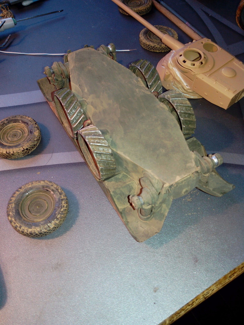 HOBBY BOSS 1/35 EBR FL 10 Img_2010