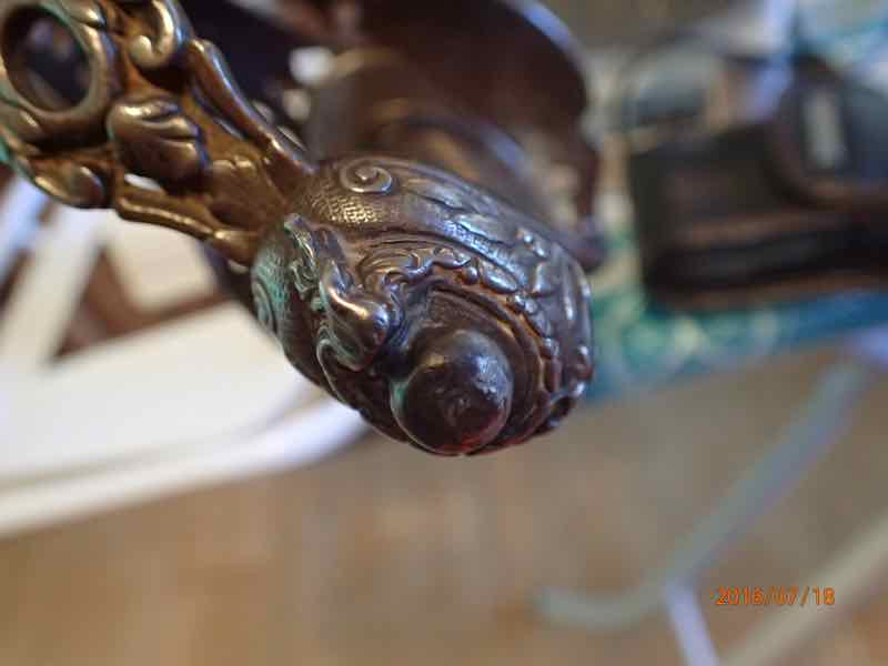 curieux sabre de KLINGENTHAL lame en damas P7180232