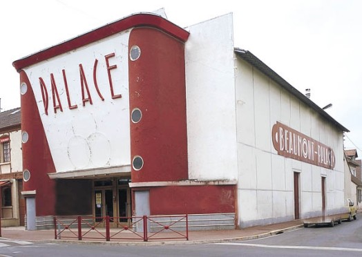 Le Palace · BEAUMONT SUR OISE - (92) France Cinema10