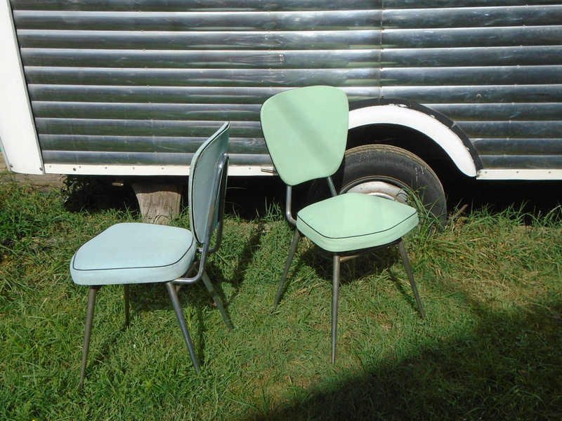 Chaises design - Modernist & Googie Chairs - fauteuils vintages - Page 4 Dsc04415
