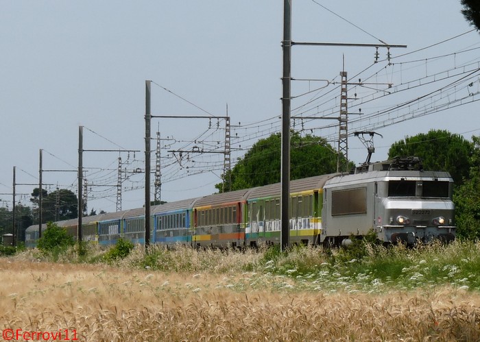 Photos et vidéos de la ligne Bordeaux - Toulouse - Narbonne - Sète (Fil 3) - Page 38 P1080712