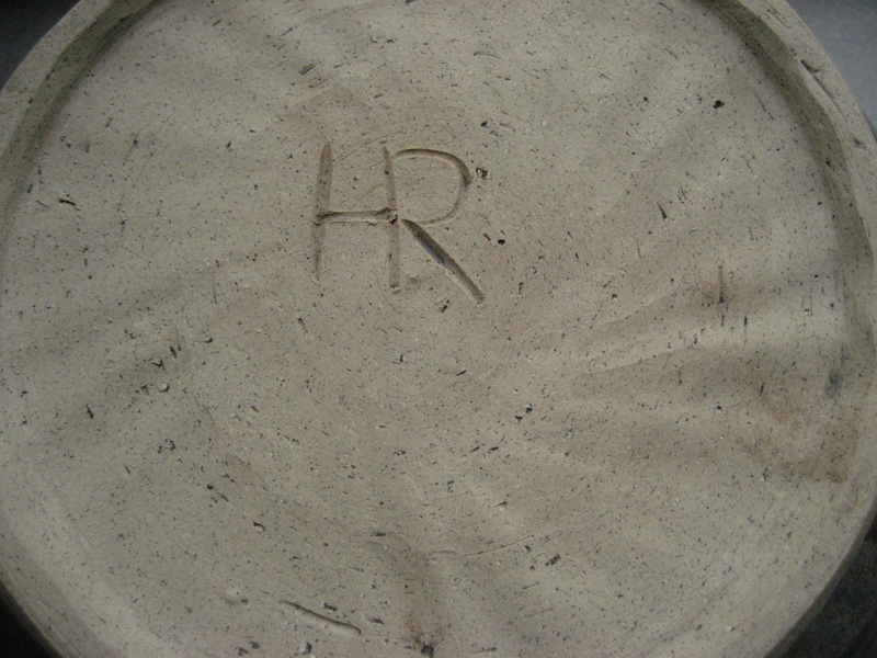 Bowl With Incised HR mark Img_4226