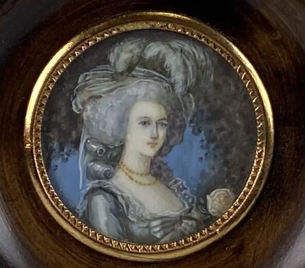Collection : miniatures de Marie Antoinette et de ses proches - Page 19 Tzolzo19