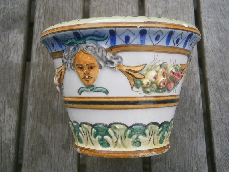 Italian majolica pot - Società Ceramica Colonnata P7140510