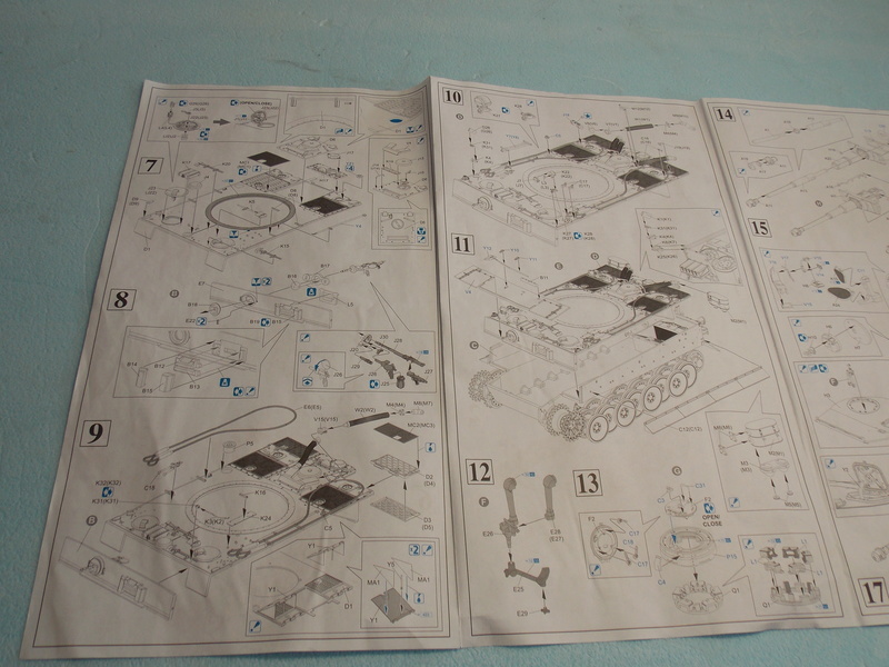 TIGRE S33 avant la bataille de Koursk juillet 43 (Dragon 1/35 dio DIODUMP) Dscn4529