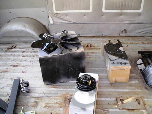 Russell's '66 Sportvan Deluxe - Page 2 Painte10