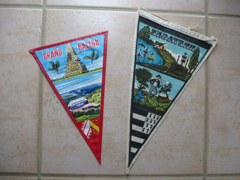 Fanions vintage ....vend ou échange 00211