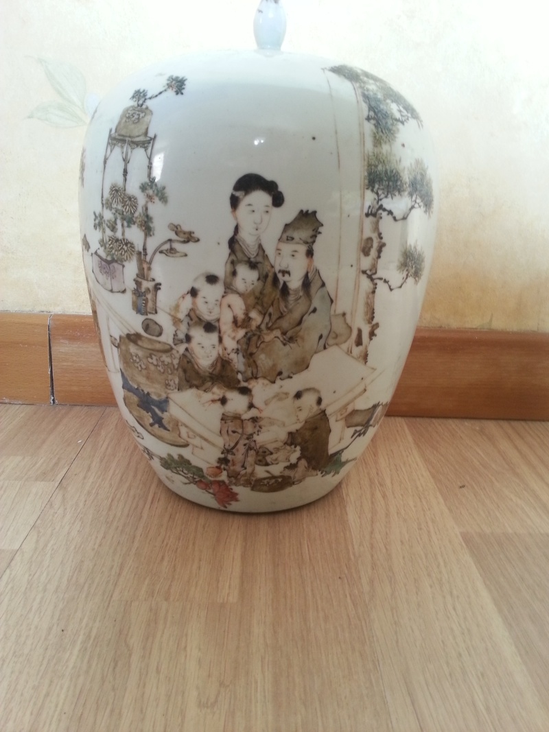 Pot couvert en porcelaine chinoise  20160626