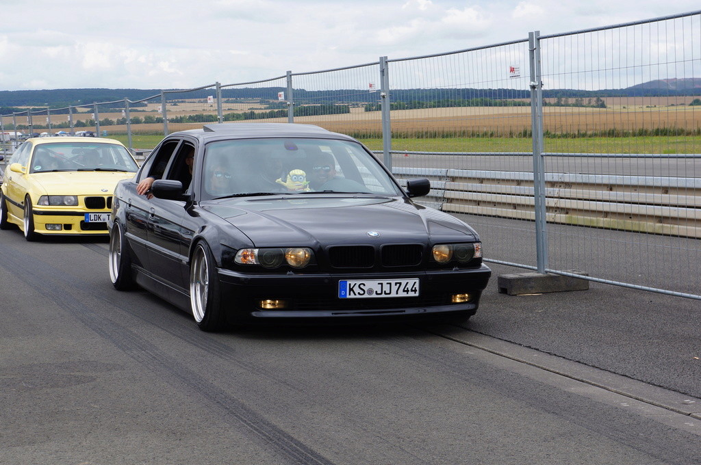 740i 2001 Orientblau Metallic - Page 3 Dsc04612