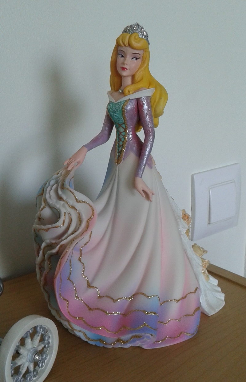 Disney Haute Couture - Enesco (depuis 2013) - Page 25 20160810