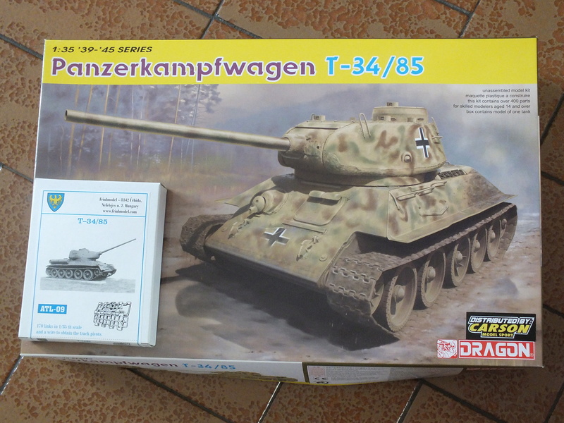 T34/85 Beute Dragon 1/35 réf.n° 6759 Dscf0017