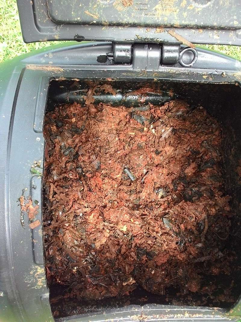 Tips for compost tumbler P_201612