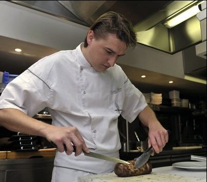 Le chef étoilé Fabien Blanc orchestre les cuisines du nouveau restaurant “La Table Tropézienne“ 410