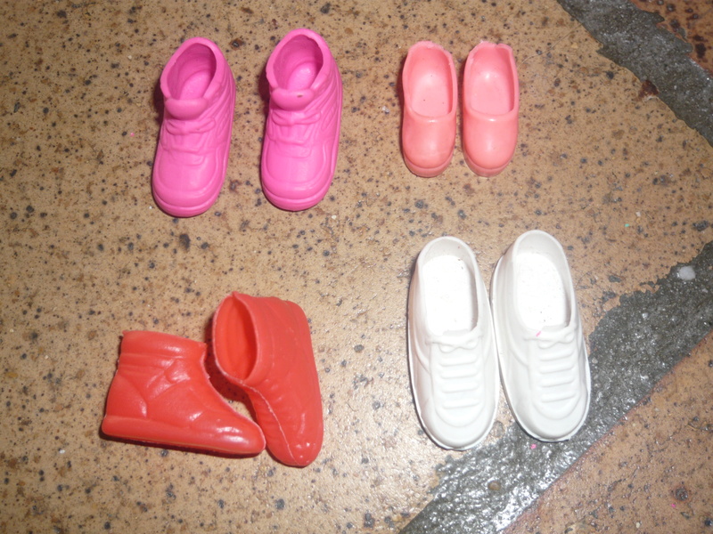 [ Chaussures] Les inconnus de Dinah P1080510