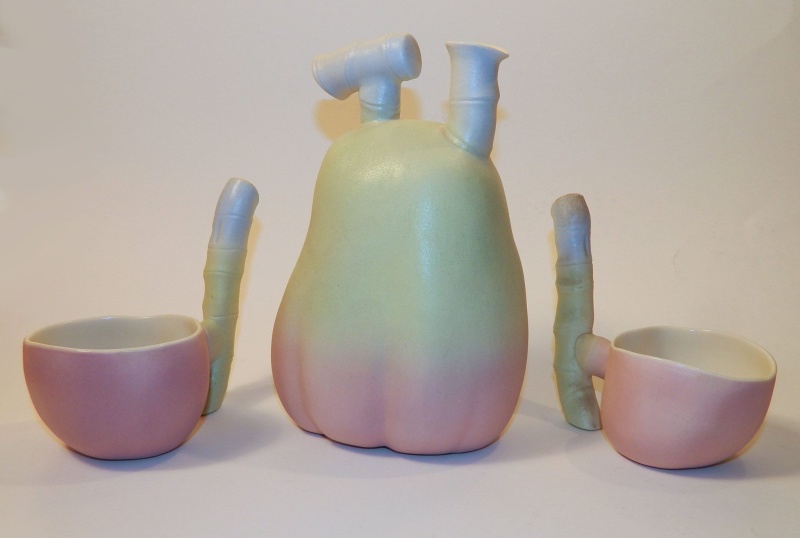 Quirky TEAPOT and CUPS - Lynn Turner, USA Turner10