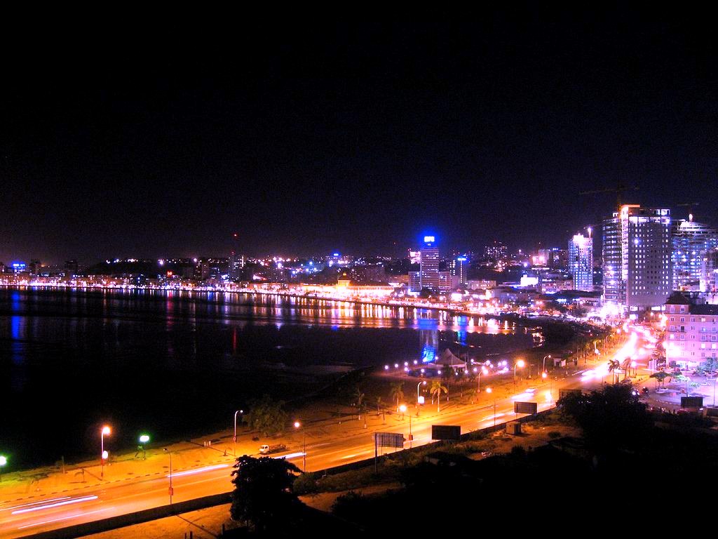 Angola  - Página 3 Luanda12