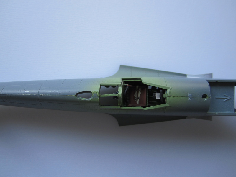 Supermarine Spitfire MK IX C 1/48 Eduard Img_2168