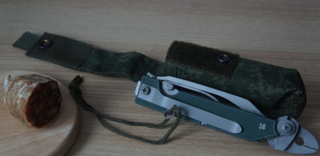 COUTEAU Multitool de l'armée russe RATNIK 6E6  110