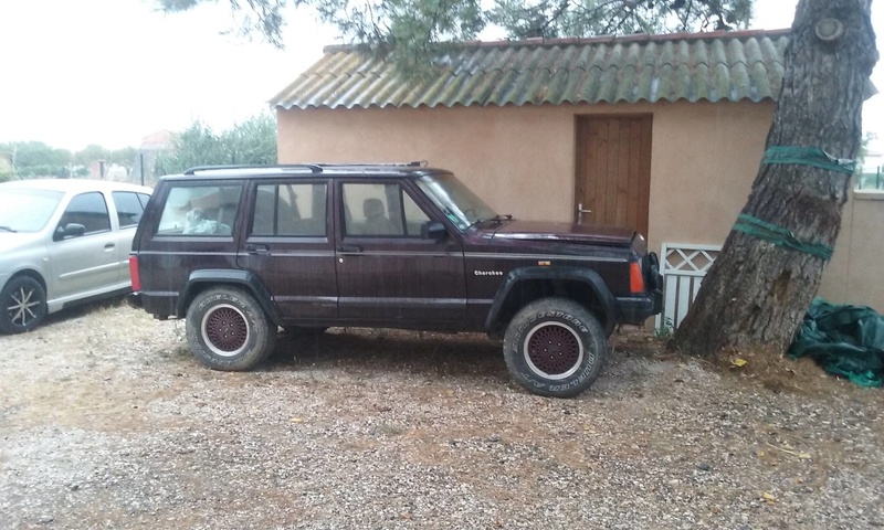Jeep Xj  13708210