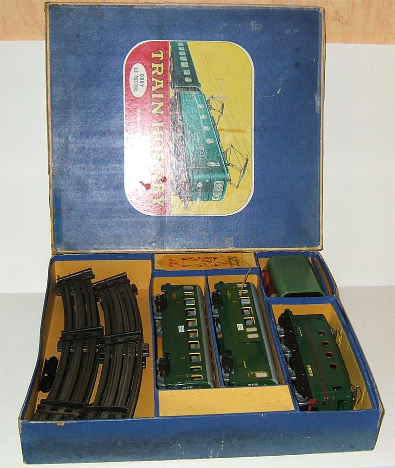 Coffret Hornby le Mistral Coffre11