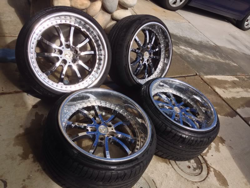 FS Work Bersaglio 19x10.5 +19 19x11.75 +16 w/ tire 43351310