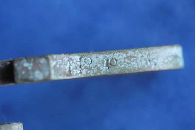 Identification platine alliage cuivreux P1150415