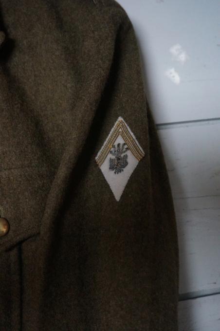 Aide Identification uniforme d'officier 1936-1959 Dsc03423