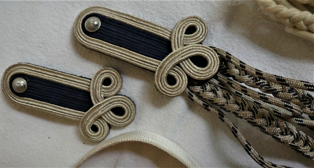 Aide Identification uniforme d'officier 1936-1959 Unifor20