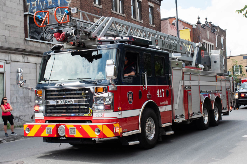 Défilé du 75 ème des pompiers auxilliaires de Montréal 29-06-2019 Kp_15510