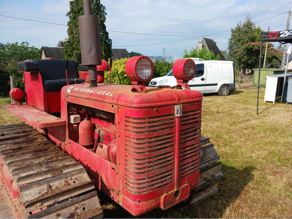 Tracteurs en fête - La Grèze - Sexcles (corrèze) 20230281