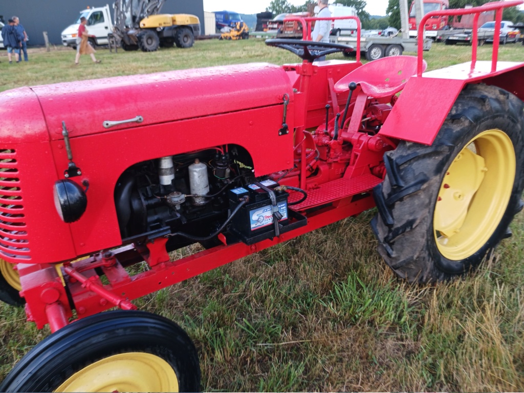 Tracteurs en fête - La Grèze - Sexcles (corrèze) 20230837