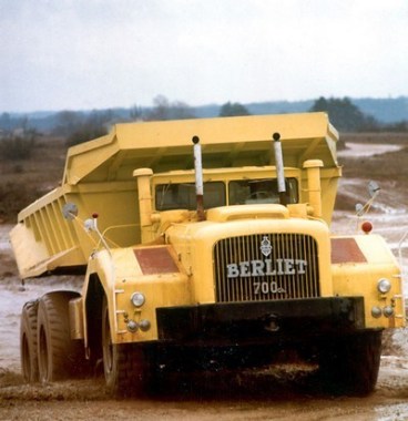 Le Berliet T 100, le plus gros camion du monde était français! Berlie26