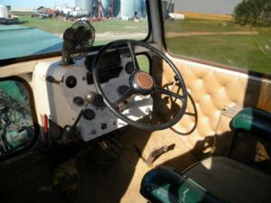 Homemade tractors : les fabrications artisanales Knudso13