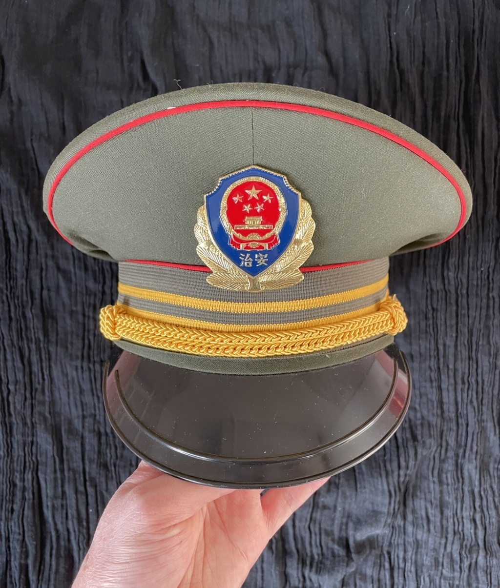 Evolution des casquettes de l’Armée Populaire de Libération du Peuple Chinois  1f8cc210