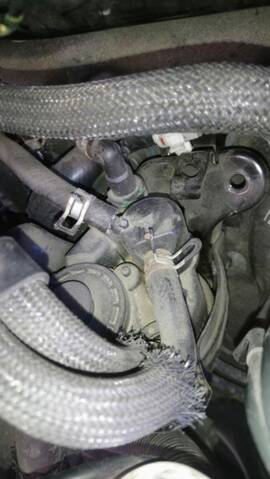 Toyota Yaris 3 d4d an 2012 ] changer le filtre à gasoil (Résolu)