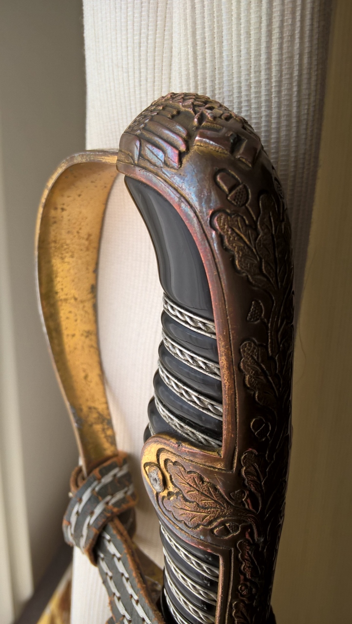 Sabre d'officier Eickhorn modèle n°1747 "Lutzöw" 610