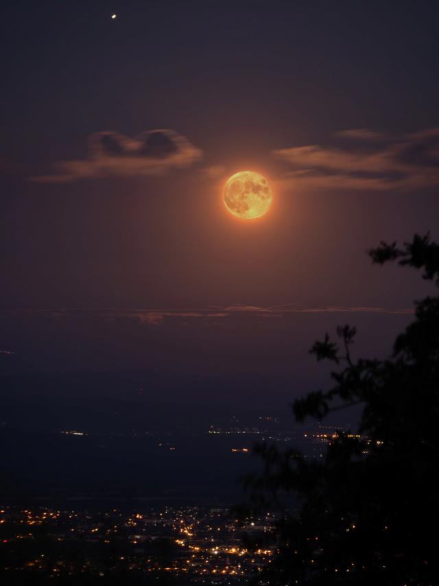 Lune du 5 juillet Montag12