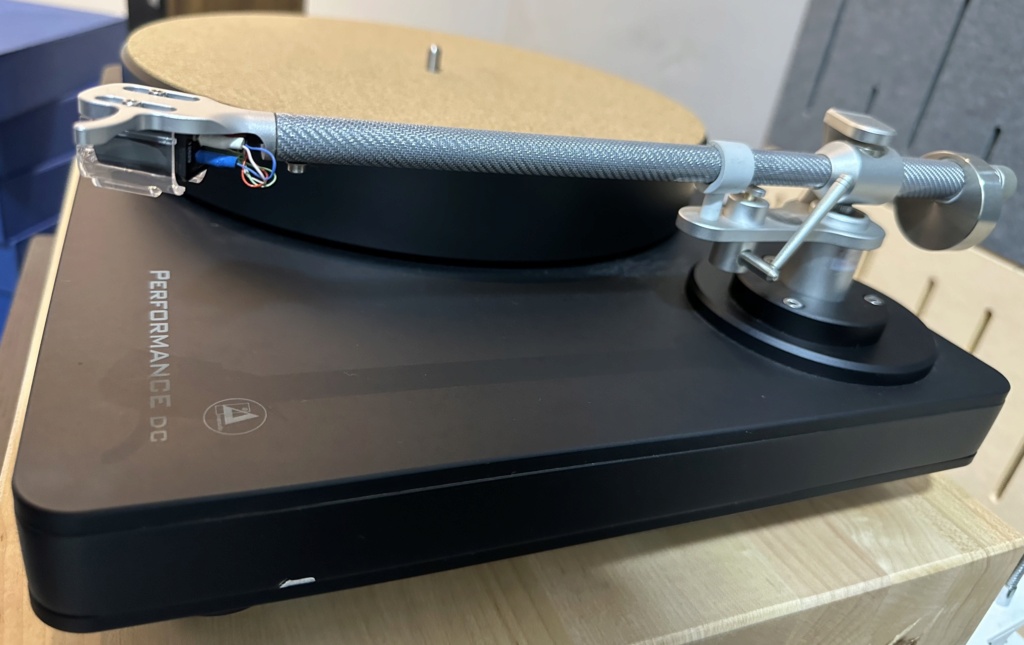 Clearaudio Vinly Turntable (SOLD) D81a3410