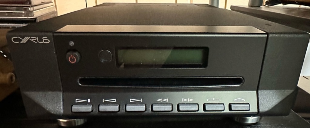 Cyrus CDi CD player  E748ca10