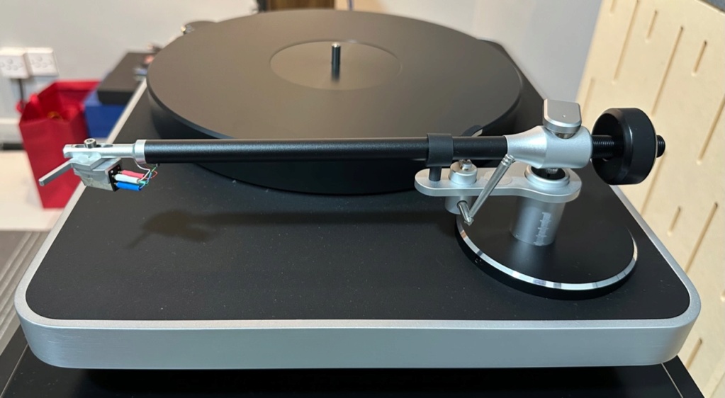 Clearaudio Concept Turntable  Img_2510
