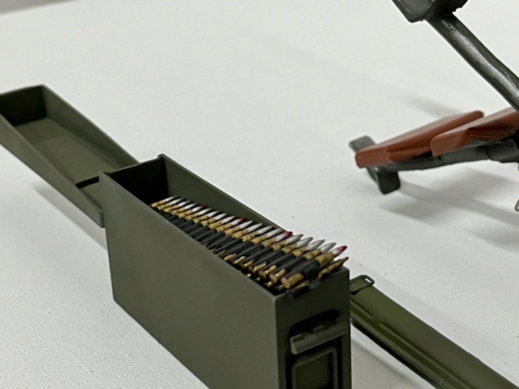 MG 34 en resine 3D au 1/8 et au 1/4 termine Photo315