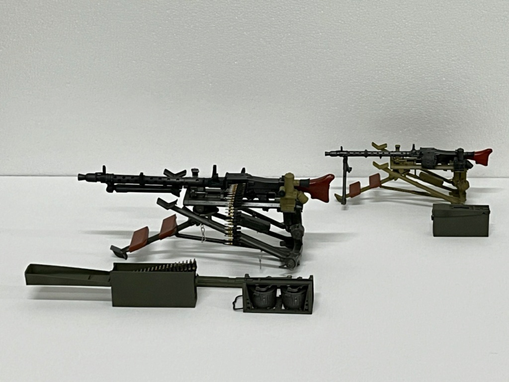 MG 34 en resine 3D au 1/8 et au 1/4 termine Photo321
