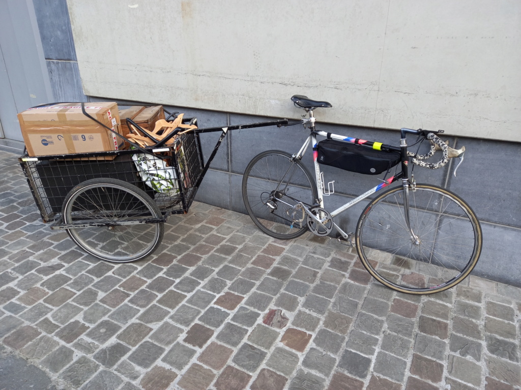 De Schaerbeek à Schaerbeek, un déménagement à vélo... 20210421