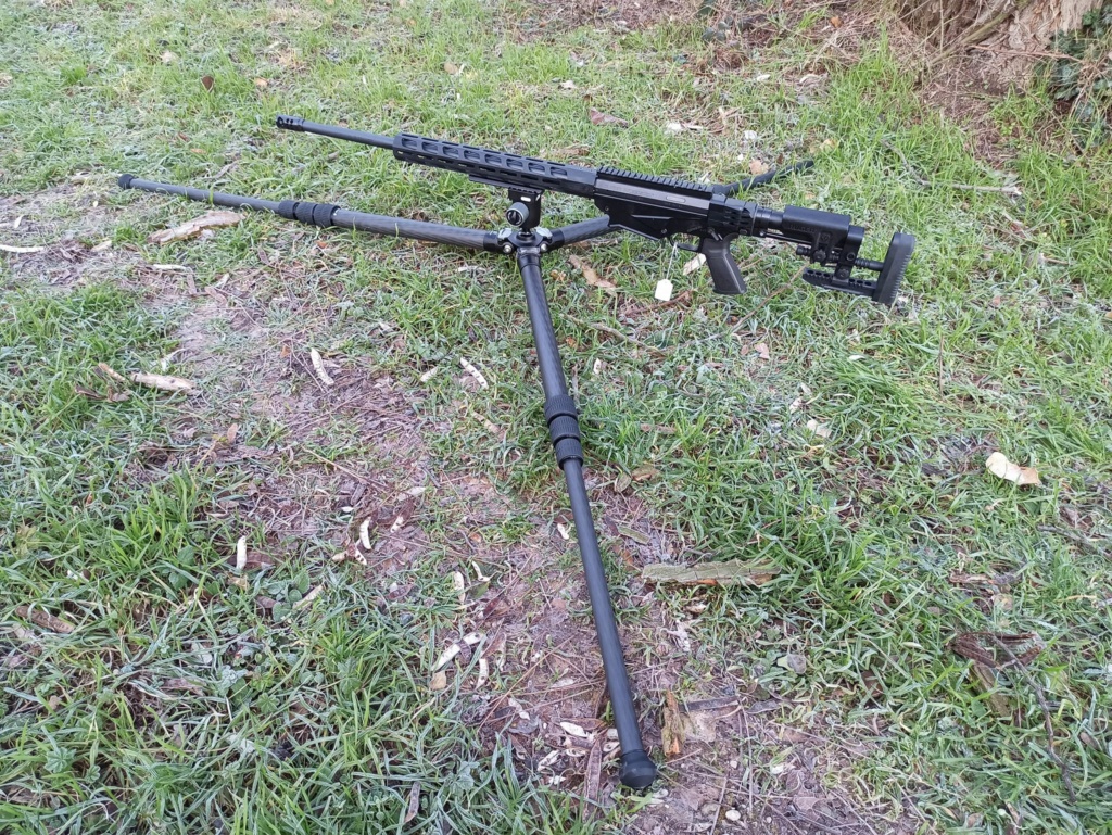 Trépied carbone LEOFOTO SA-364C + tête MG40 arca/picatinny Leo210