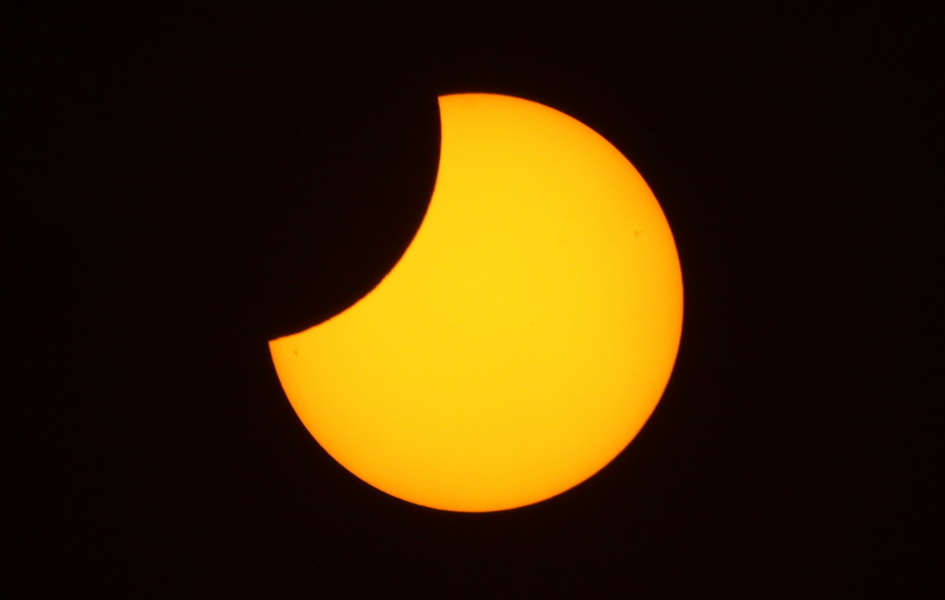 L'éclipse de Soleil de ce midi Eclips15