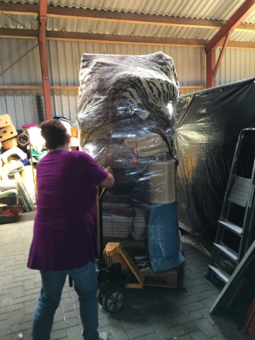 Opbouwen pallets 15 mei Img_0119