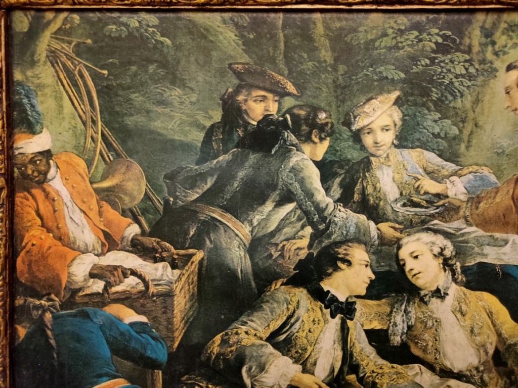 Le tableau présenté est un tableau peint à l'époque historique (1755-1686) par Louis XVI et le peintre est Jean-Baptiste Audrey, peintre de la famille royale qui est proche d'enregistrer et d'incarner les événements de la vie quotidienne. En 1815, y compr Img-2013
