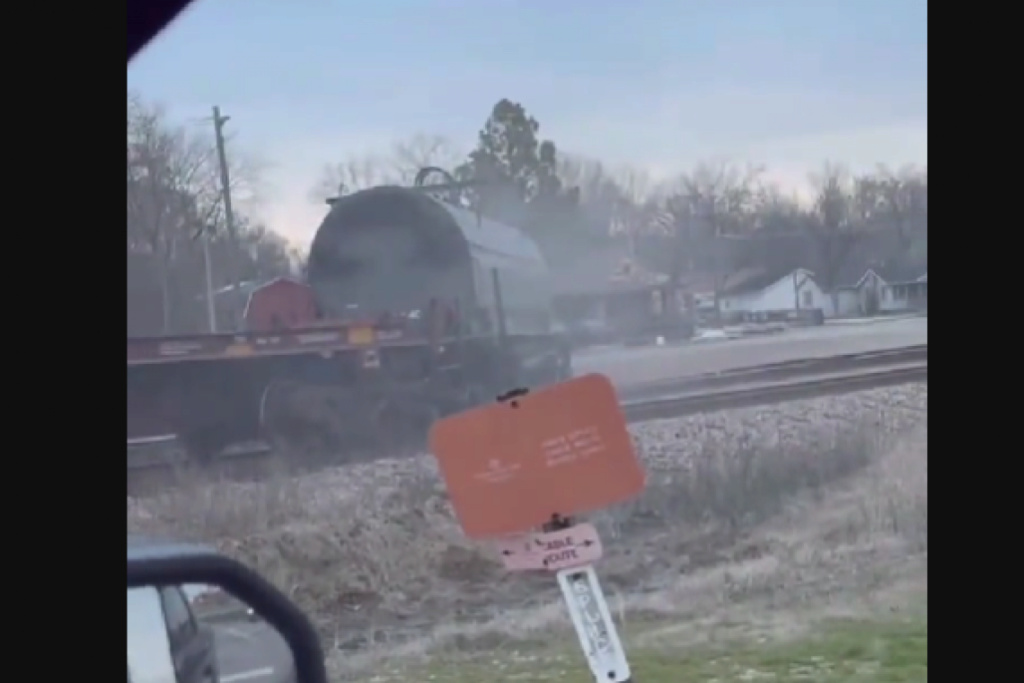 ANOTHER Train Derailment; This Time in Oklahoma  Derail10