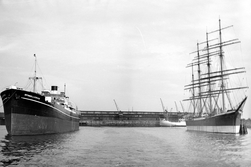 Hamburg zwischen 1948 und 1951 Hambur18